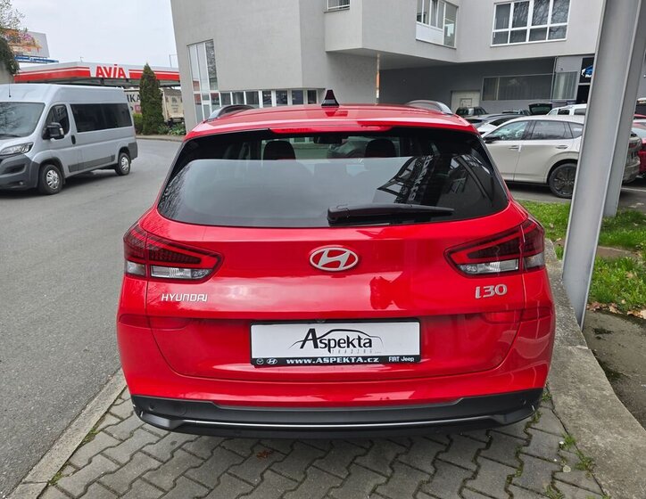 Hyundai i30 Kombi 1,6 l 110 kw