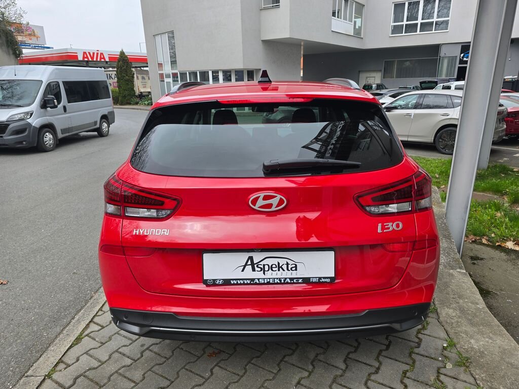 Hyundai i30 Kombi 1,6 l 110 kw