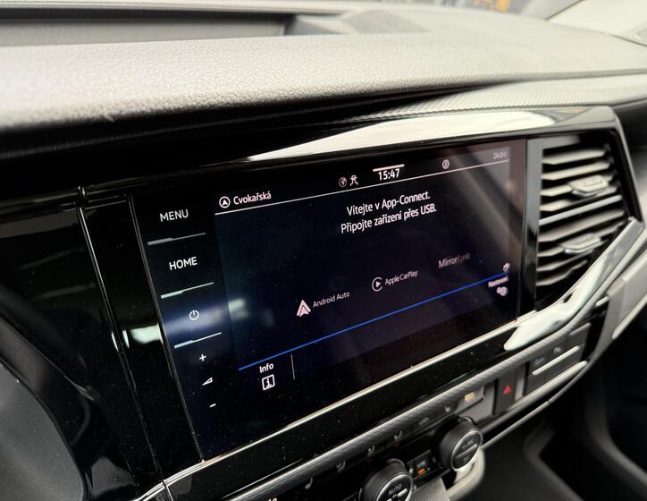 Volkswagen Multivan 33