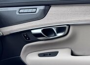 Volvo XC90 SUV 2,0 l 184 kw