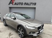 Volvo V90 37