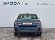 Škoda Superb Liftback 1,5 l 110 kw