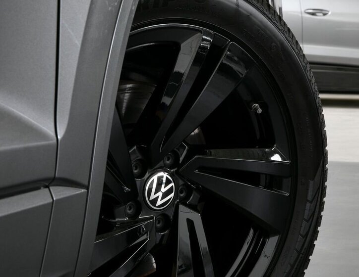 Volkswagen Touareg SUV / Terénní 3,0 l 210 kw