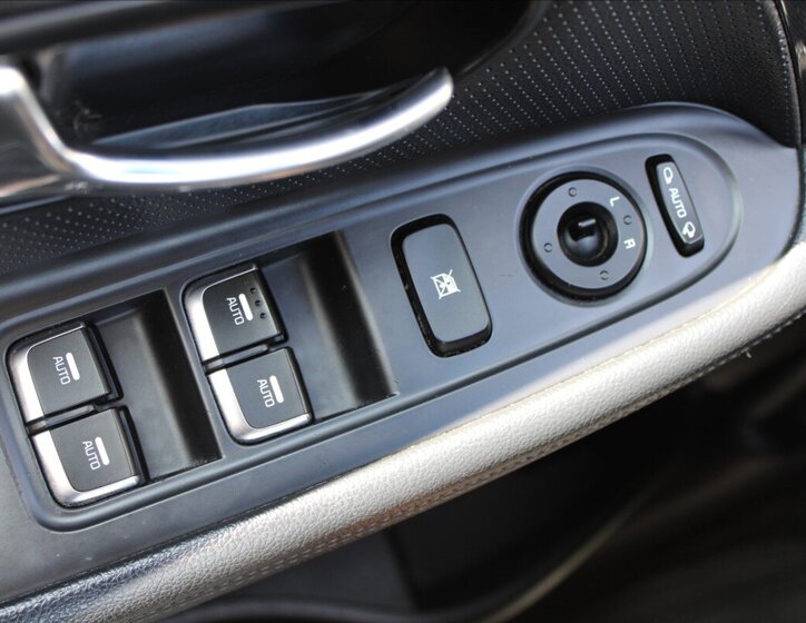 KIA Carens MPV 1,6 l 99 kw