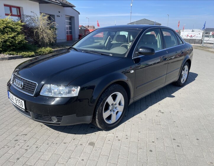 Audi A4 Sedan / Limuzína 1,8 l 110 kw