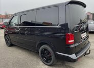 Volkswagen Multivan 9