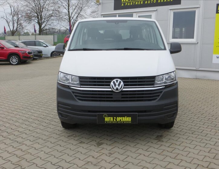 Volkswagen Transporter Kombi 2,0 l 110 kw