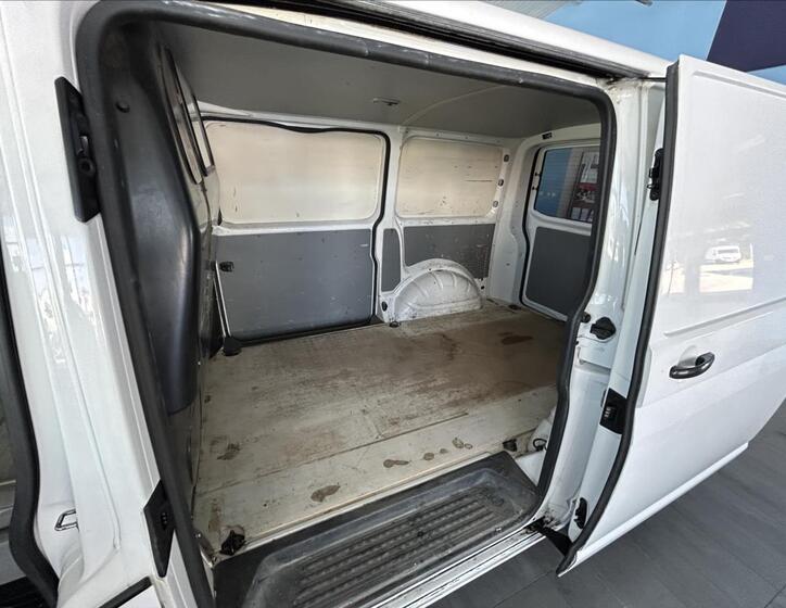 Volkswagen Transporter 21