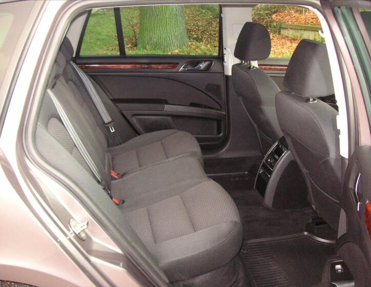 Škoda Superb Kombi 2,0 l 103 kw