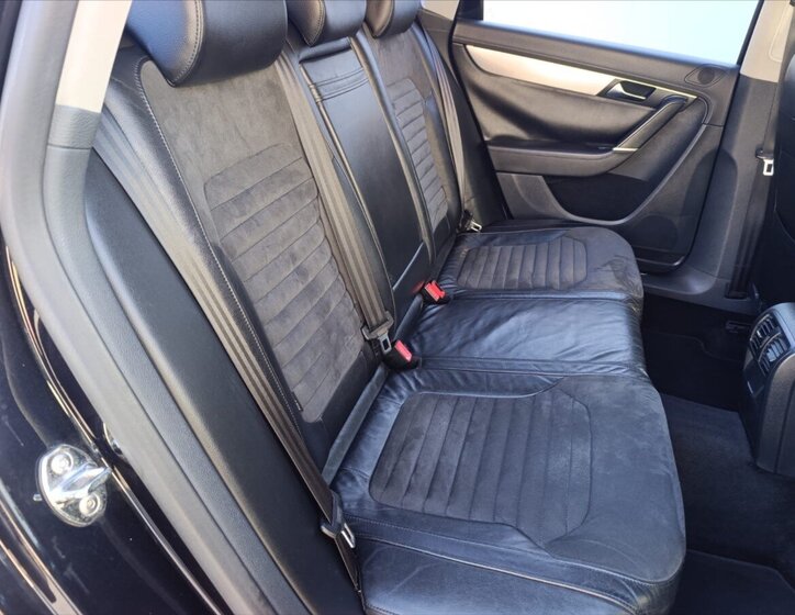 Volkswagen Passat Kombi 2,0 l 125 kw