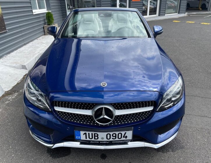 Mercedes-Benz Třídy C Kabriolet 2,1 l 125 kw