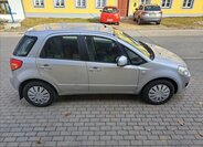 Suzuki SX4 Hatchback 1,9 l 88 kw