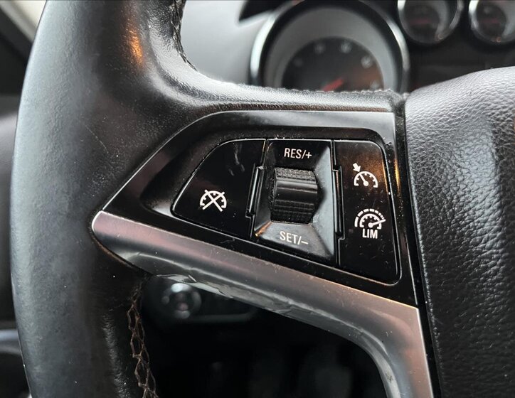 Opel Zafira MPV 1,6 l 100 kw