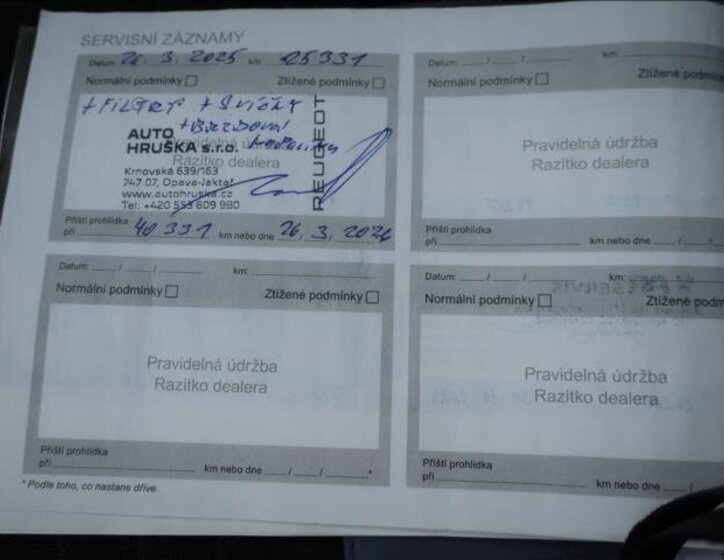 Peugeot 208 Hatchback 1,2 l 55 kw