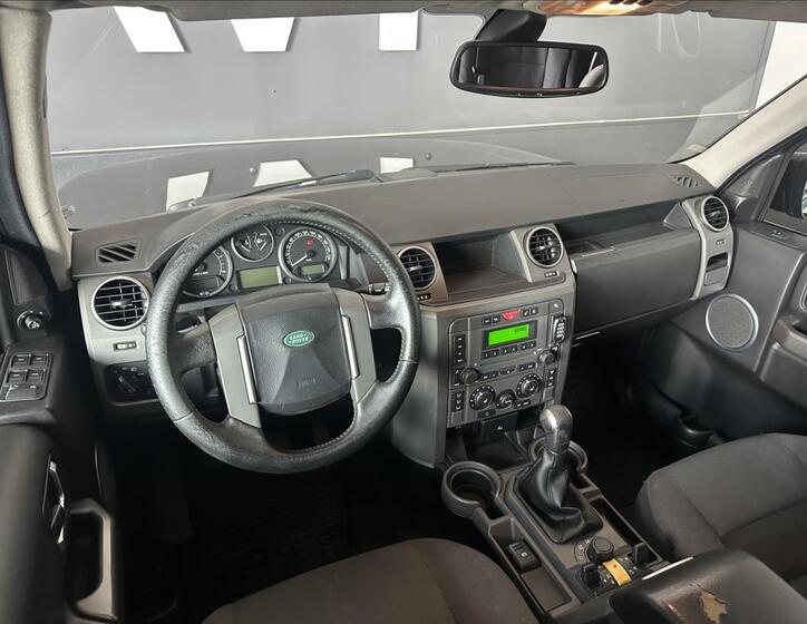 Land Rover Discovery 29