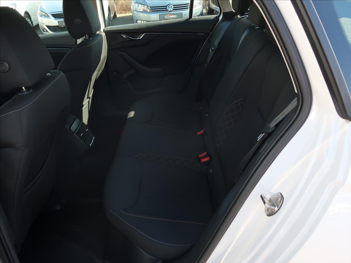 Škoda Scala Hatchback 999,0 70 kw