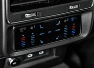 Audi Q8 SUV / Terénní 3,0 l 210 kw