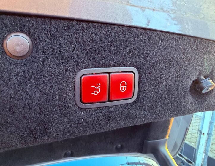 Mercedes-Benz Třídy S 10