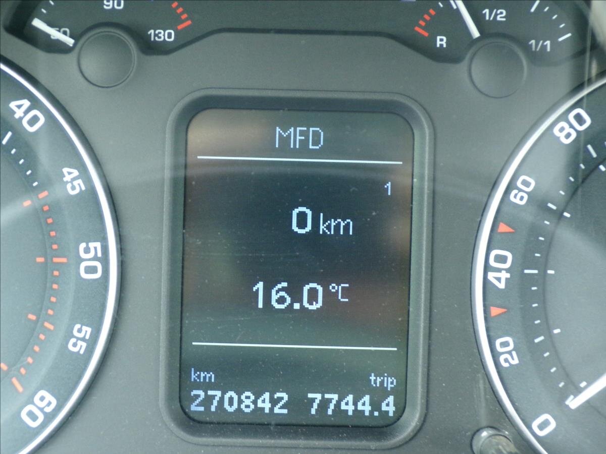 Škoda Octavia Kombi 2,0 l 103 kw