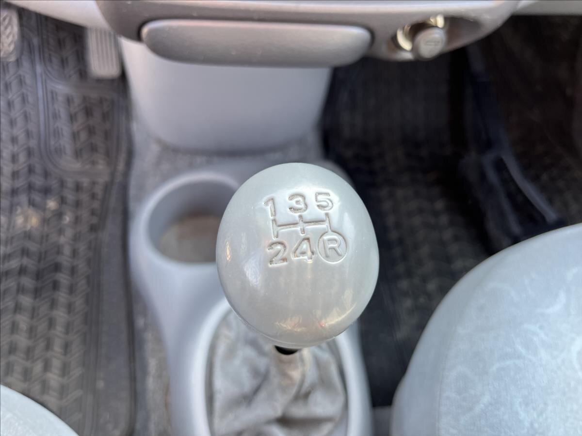 Toyota Yaris Hatchback 1,3 l 63 kw