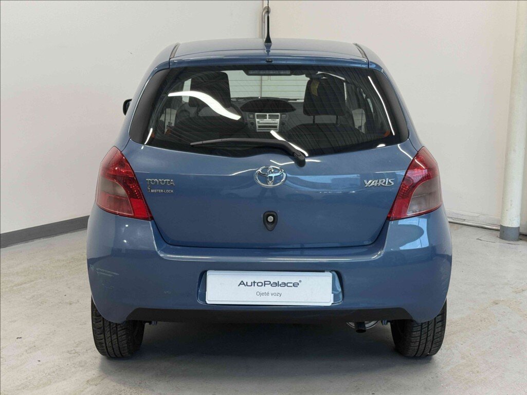 Toyota Yaris Hatchback 1,3 l 64 kw