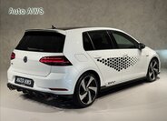 Volkswagen Golf Hatchback 2,0 l 213 kw