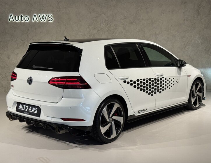Volkswagen Golf Hatchback 2,0 l 213 kw