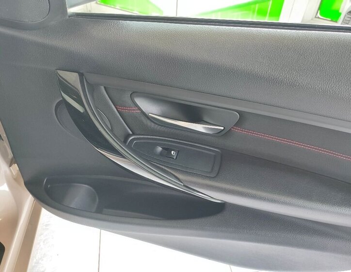 BMW Řada 3 Kombi 2,0 l 135 kw