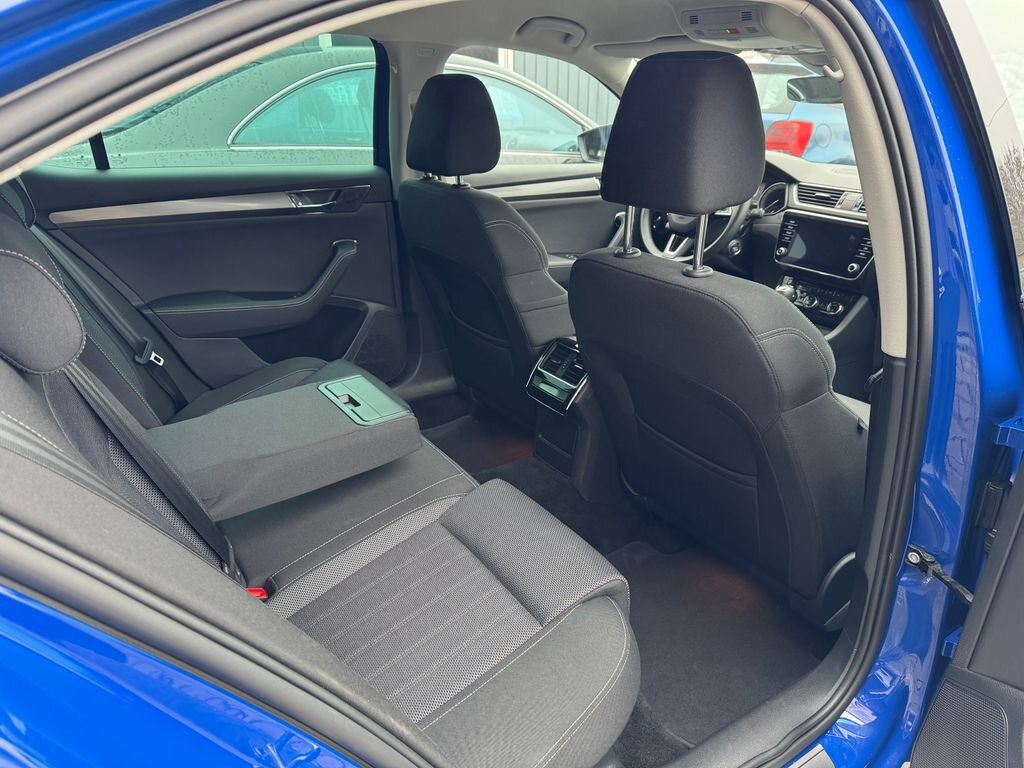 Škoda Superb Liftback 2,0 l 110 kw