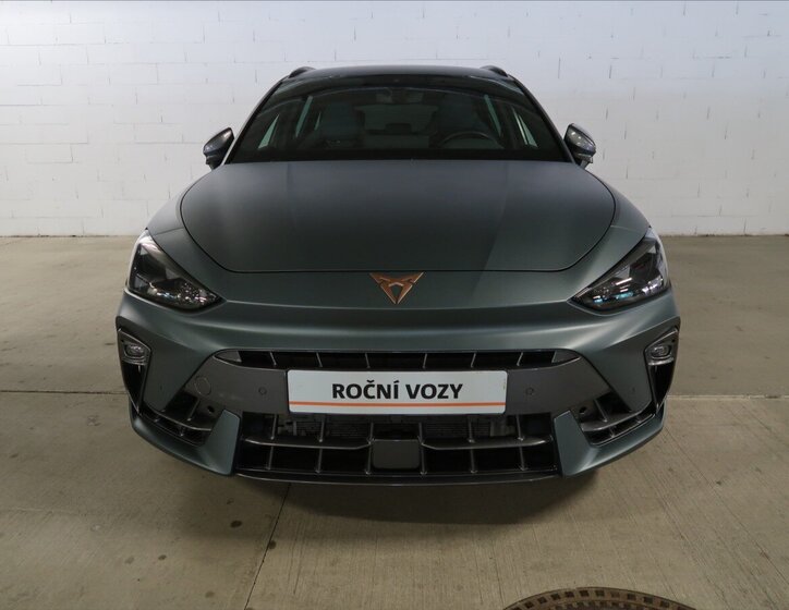 Cupra Leon Kombi 2,0 l 245 kw