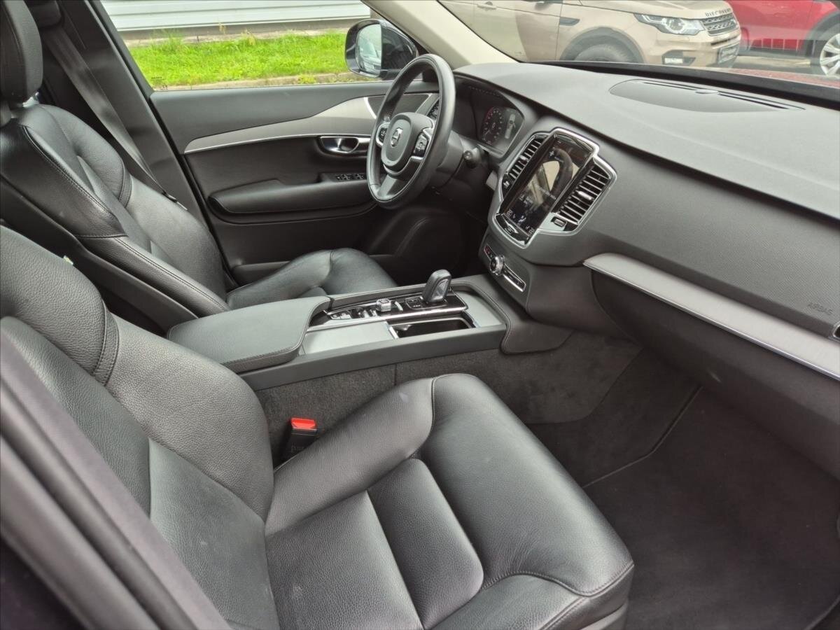 Volvo XC90 SUV / Terénní 2,0 l 173 kw