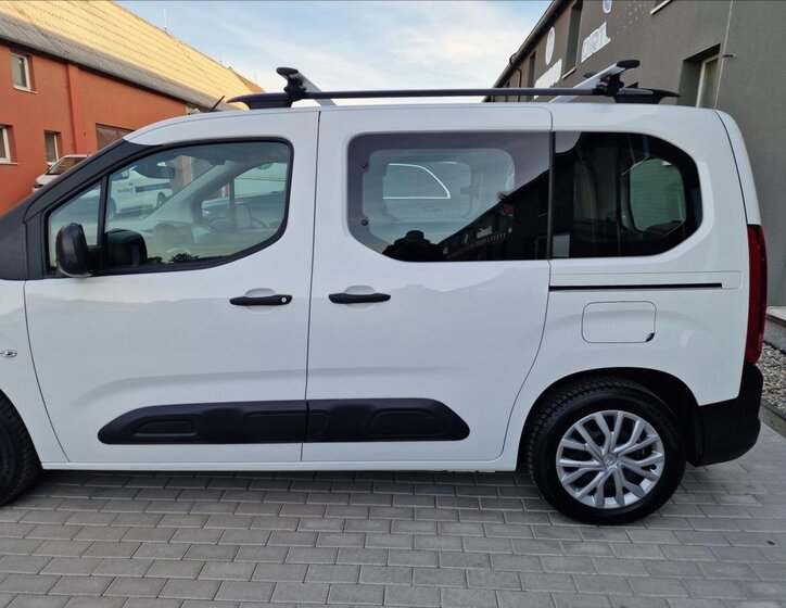 Citroën Berlingo MPV 1,2 l 81 kw