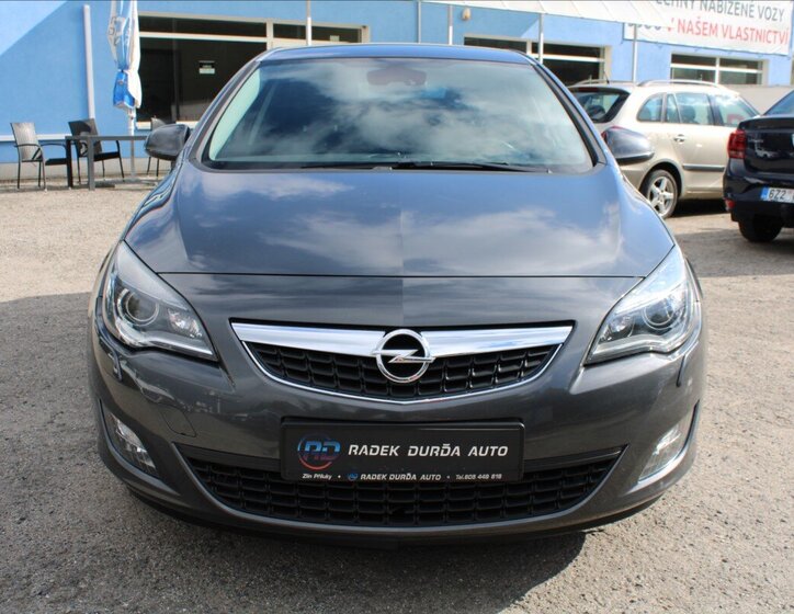 Opel Astra Hatchback 1,4 l 103 kw