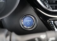 Toyota C-HR SUV 1,8 l 72 kw