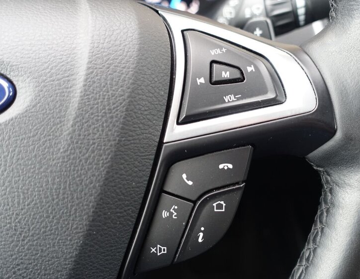 Ford S-MAX MPV 2,0 l 110 kw