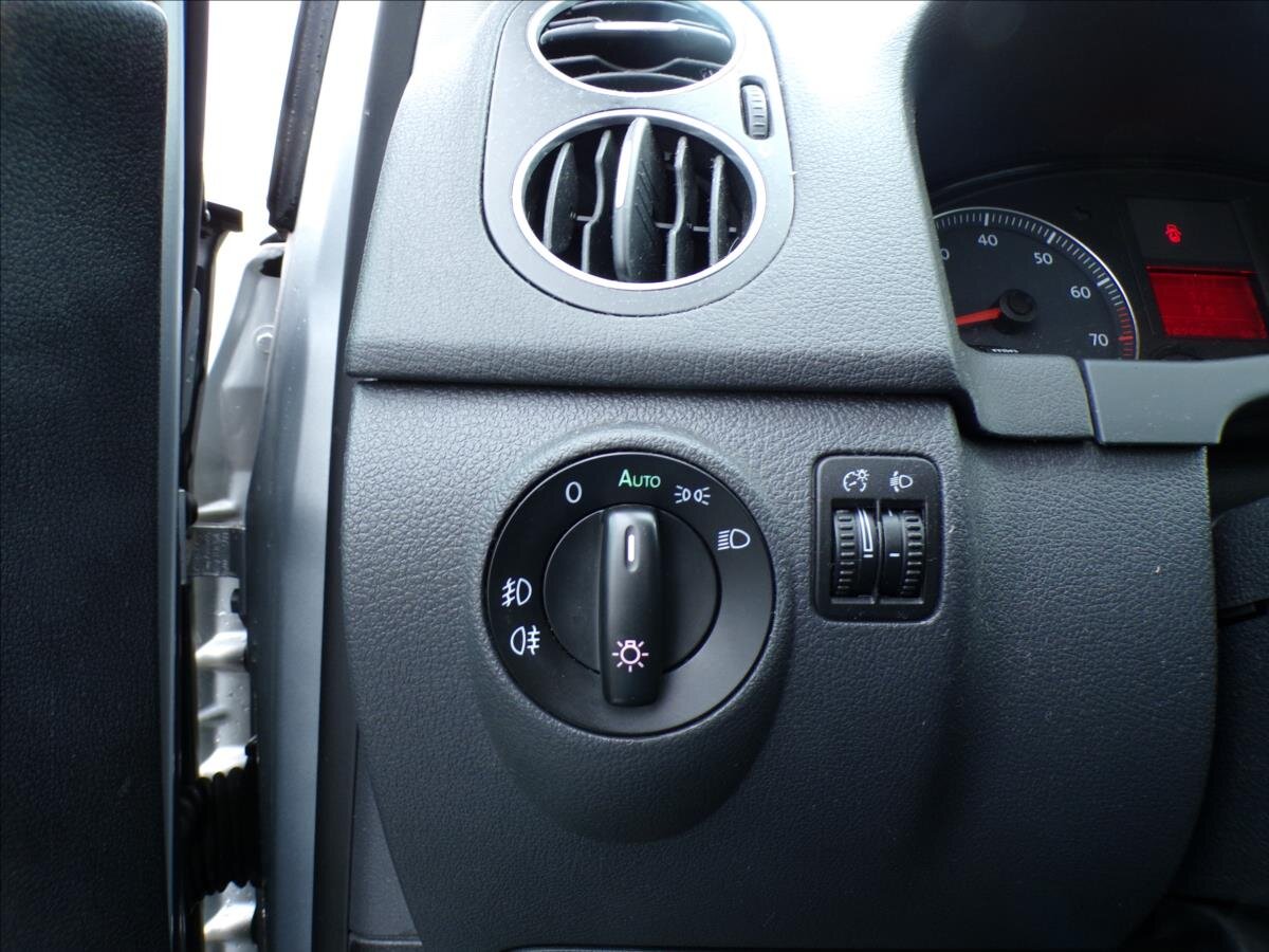 Volkswagen Golf Plus Kombi 1,6 l 75 kw