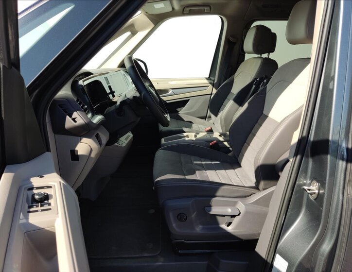 Volkswagen Multivan MPV 1,5 l 130 kw