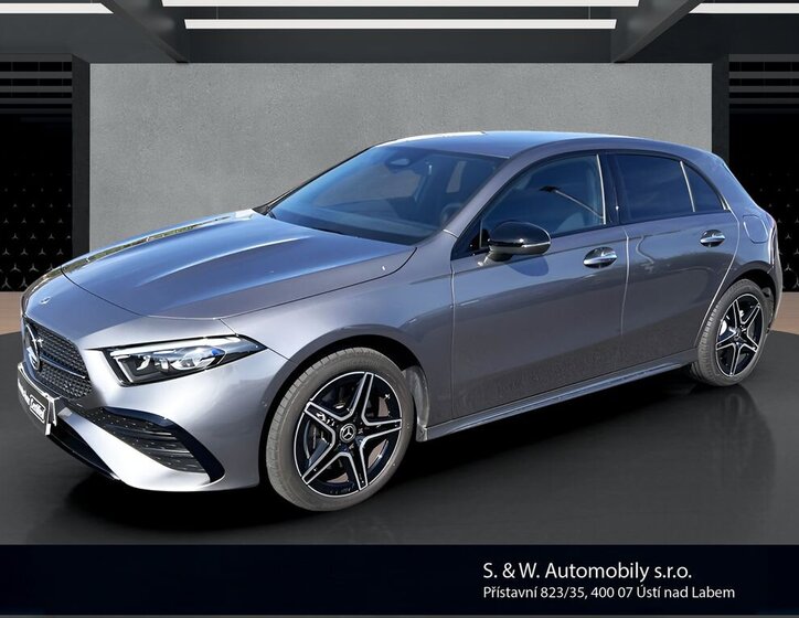 Mercedes-Benz Třídy A Hatchback 1,3 l 120 kw