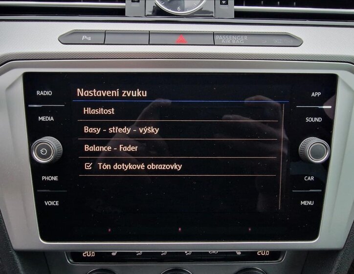 Volkswagen Passat Kombi 1,4 l 110 kw