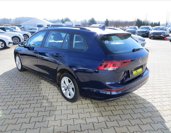 Volkswagen Golf Kombi 2,0 l 85 kw