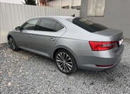 Škoda Superb 11