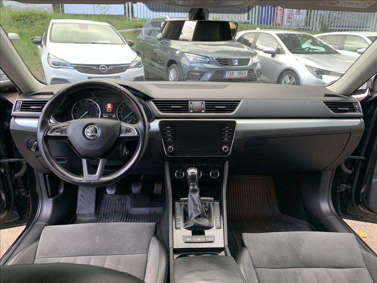 Škoda Superb Sedan 1,5 l 110 kw