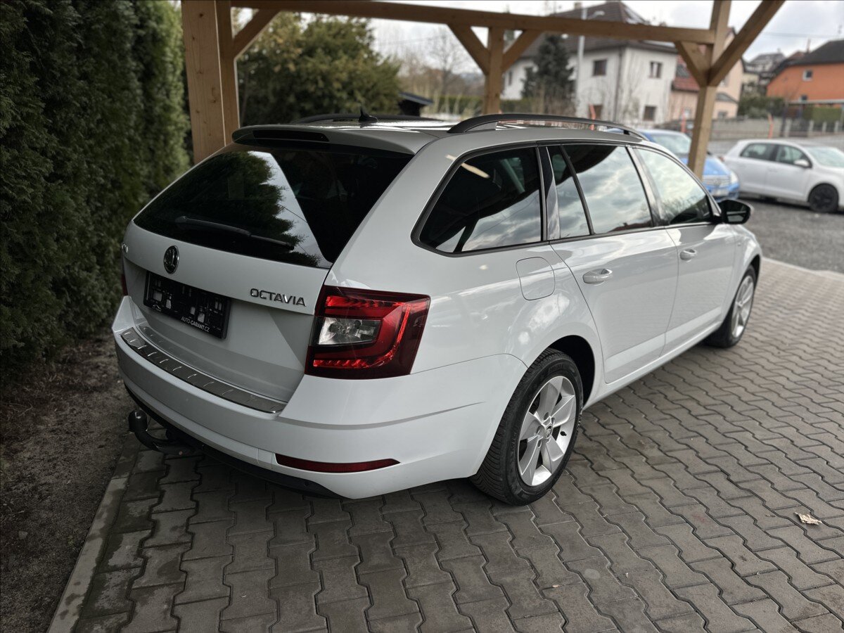 Škoda Octavia Kombi 2,0 l 110 kw