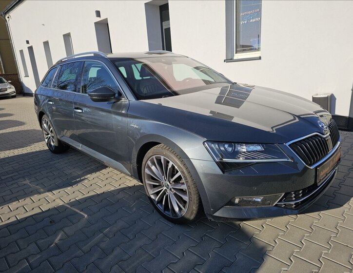 Škoda Superb Kombi 2,0 l 140 kw