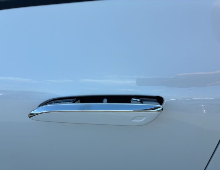 Mercedes-Benz EQE Sedan / Limuzína 0,0 215 kw