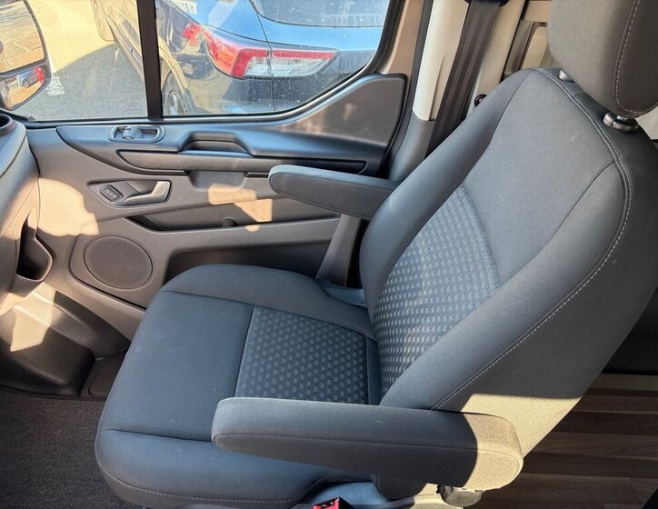 Ford Tourneo Custom Kombi 2,0 l 136 kw