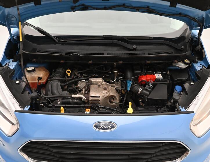 Ford Tourneo Courier 9