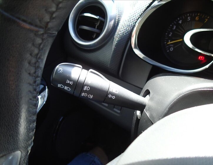 Renault Clio Hatchback 1,1 l 54 kw