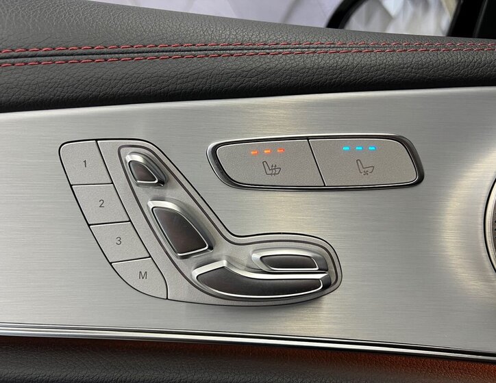 Mercedes-Benz Třídy E Kombi 3,0 l 320 kw