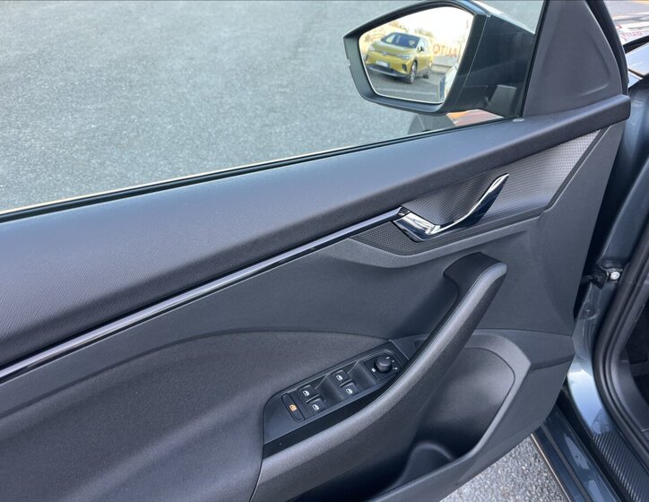 Škoda Scala Hatchback 999,0 85 kw